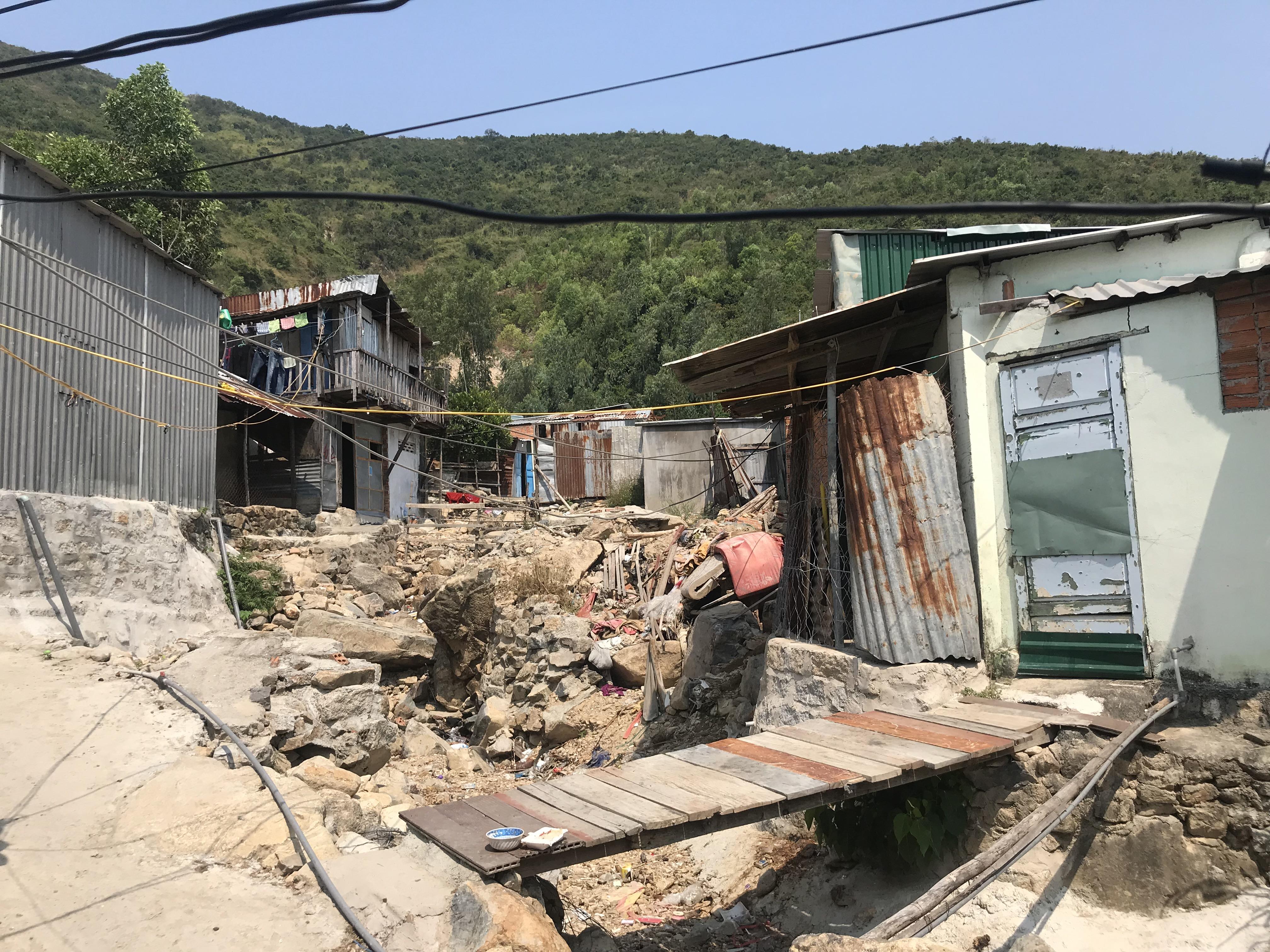 Cần kiên quyết xử lý tình trạng xây nhà trái phép
